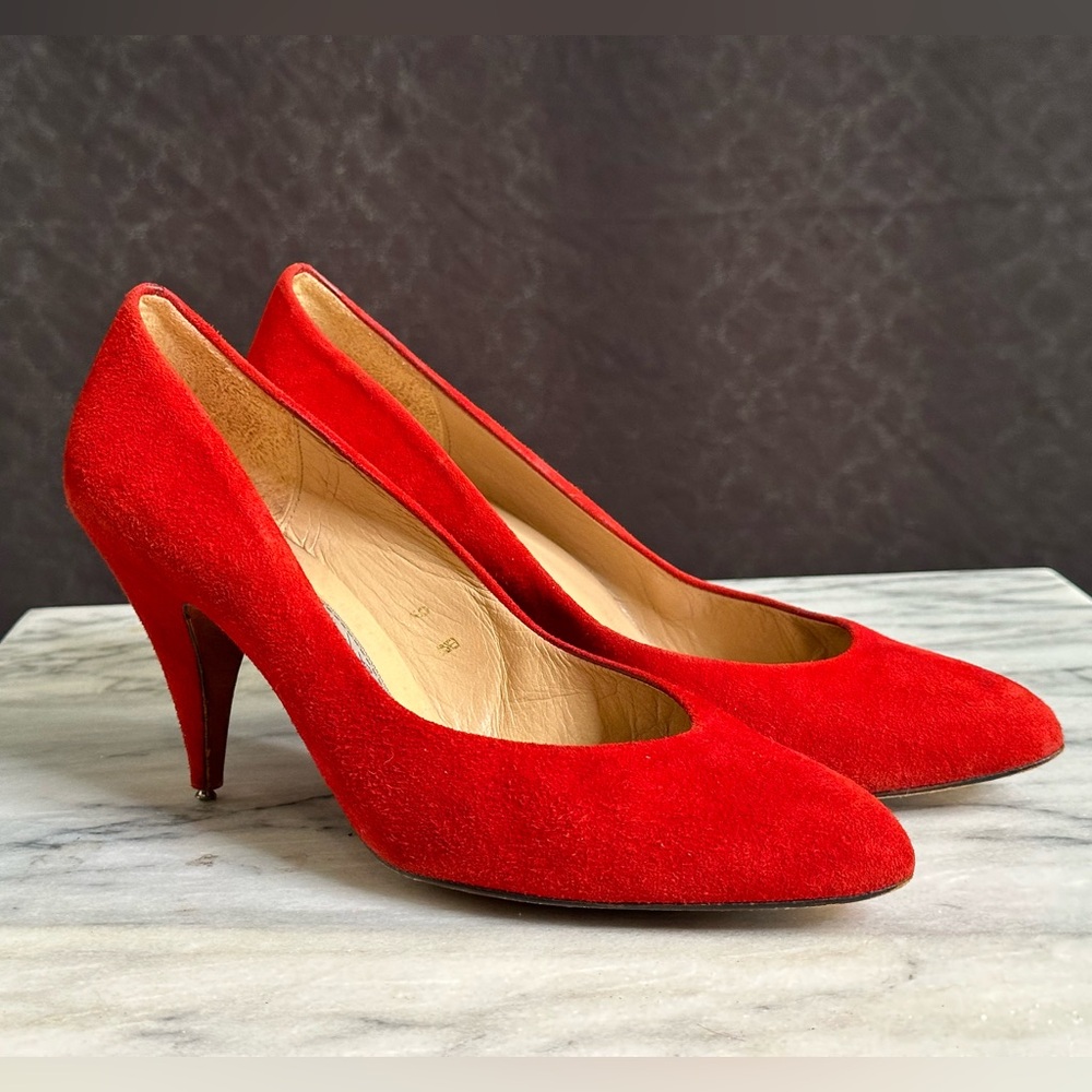 Vintage Evan Picone Red Suede Pumps